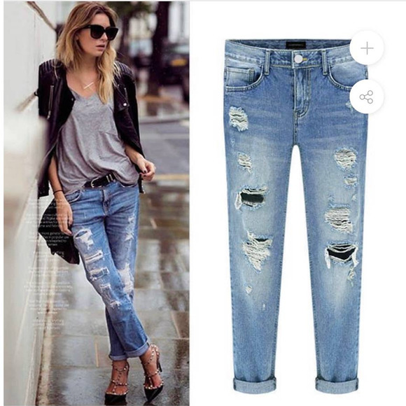 Sneak Peek Denim - Sneak Peek Mid Rise Distressed Cuffed Skinny Jeans Light Wash P9044MD Size 11/12